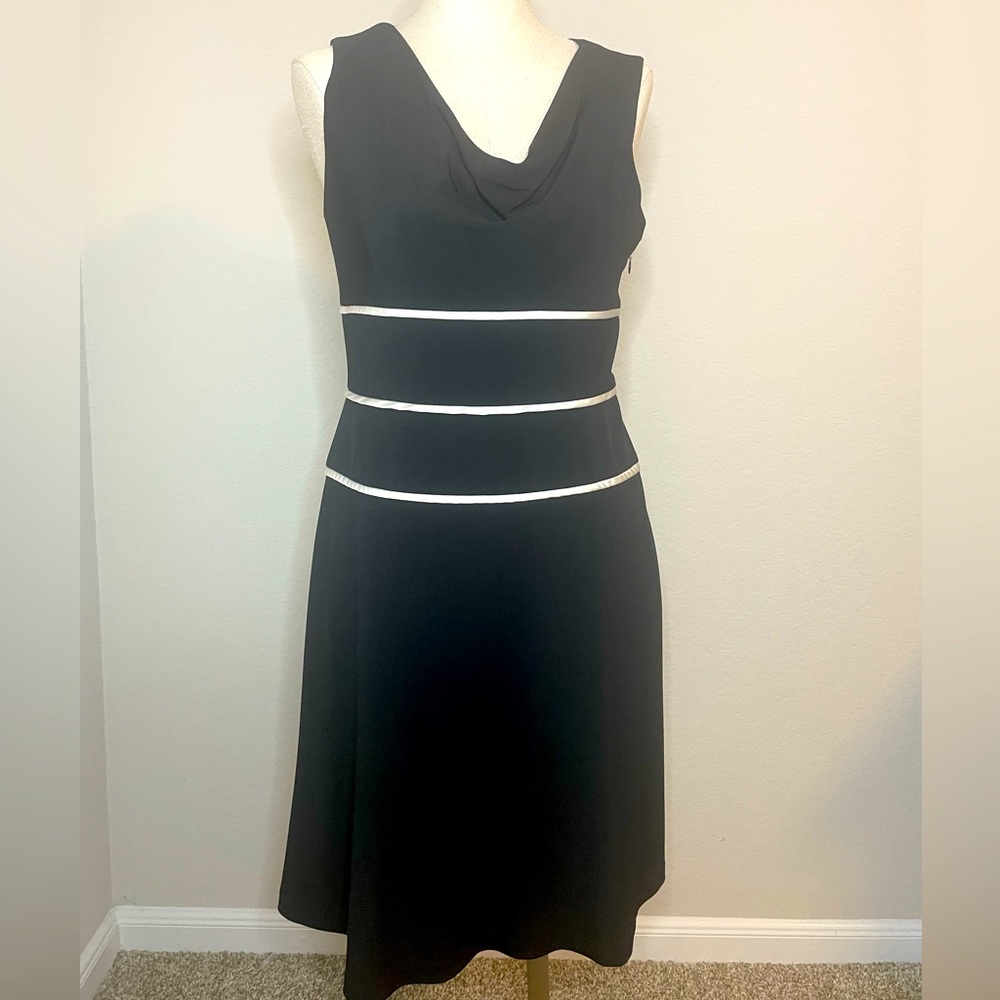 Donna Ricco Black Dress